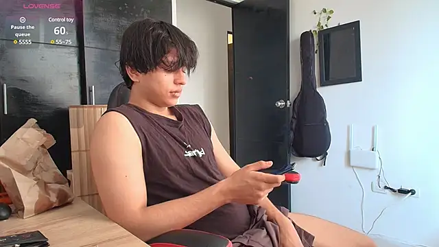 Snapshot of Haruto2001 chatting on 5, 12, 2024 Haruto2001 online show from 5, 12, 2024