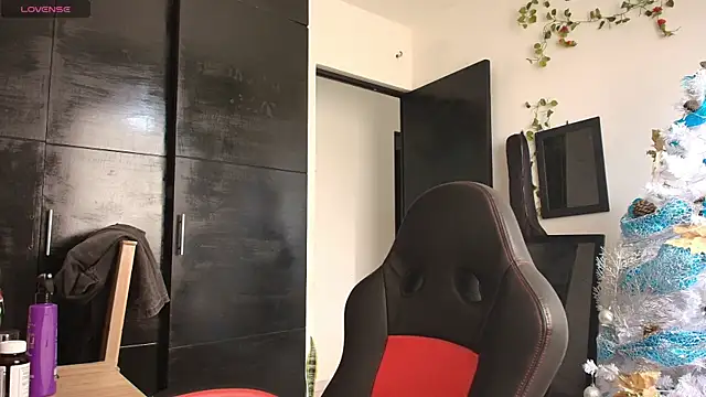 Snapshot of Haruto2001 chatting on 17, 12, 2024 Haruto2001 online show from 17, 12, 2024