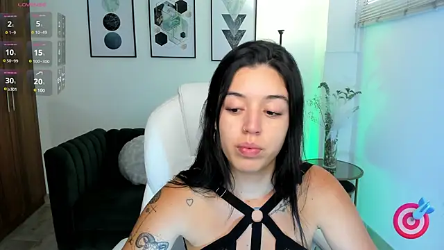 zoee jackson online show from 13, 3, 2025