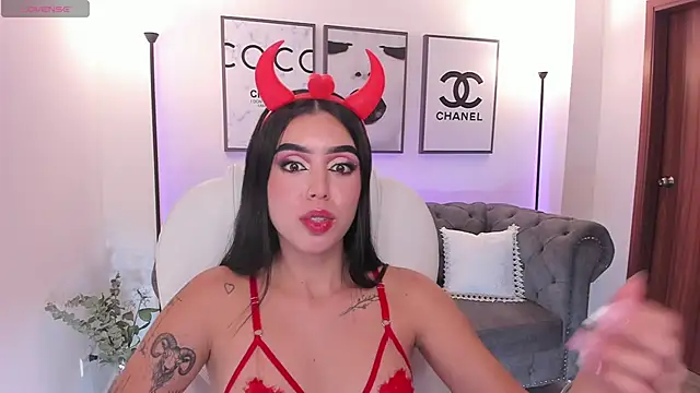 zoee jackson online show from 14, 3, 2025