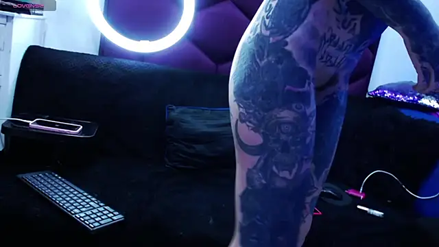 TyphoidMary online show from 19, 2, 2025