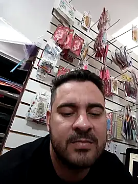 Snapshot of diegolebu chatting on 5, 10, 2025 diegolebu online show from 5, 10, 2025