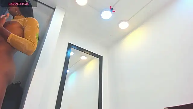 vera candella online show from 13, 3, 2026