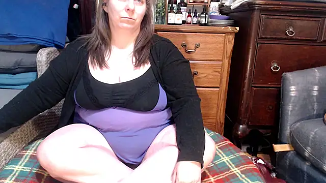 ladyscarlotta online show from 23, 2, 2025