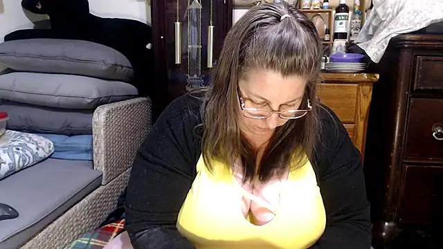 ladyscarlotta online show from 25, 2, 2025