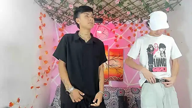 Fresahot2005 online show from 23, 11, 2025