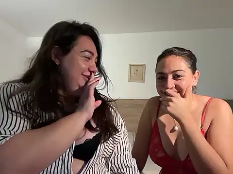 pili placer online show from 24, 11, 2025