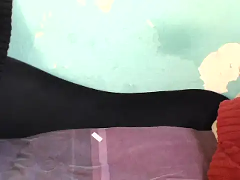 Snapshot of Bustyslave48 chatting on 20, 12, 2024 Bustyslave48 online show from 20, 12, 2024