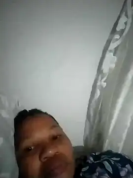 Snapshot of Bustyslave48 chatting on 4, 1, 2025 Bustyslave48 online show from 4, 1, 2025