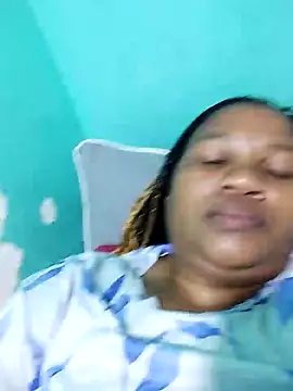 Snapshot of Bustyslave48 chatting on 6, 2, 2025 Bustyslave48 online show from 6, 2, 2025