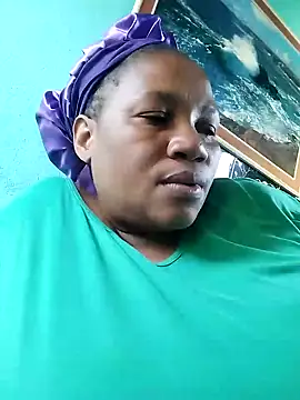 Snapshot of Bustyslave48 chatting on 11, 9, 2025 Bustyslave48 online show from 11, 9, 2025