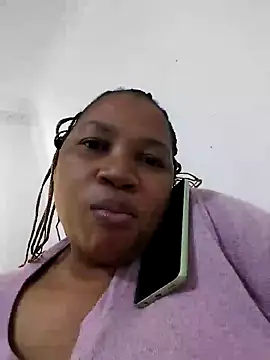 Snapshot of Bustyslave48 chatting on 4, 10, 2025 Bustyslave48 online show from 4, 10, 2025