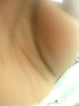 Snapshot of Bustyslave48 chatting on 5, 10, 2025 Bustyslave48 online show from 5, 10, 2025