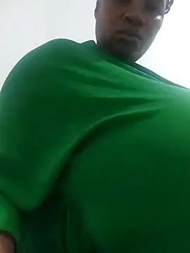 Snapshot of Bustyslave48 chatting on 12, 10, 2025 Bustyslave48 online show from 12, 10, 2025