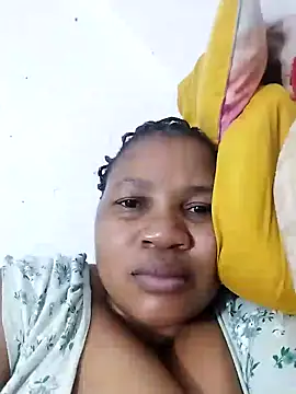 Snapshot of Bustyslave48 chatting on 14, 10, 2025 Bustyslave48 online show from 14, 10, 2025