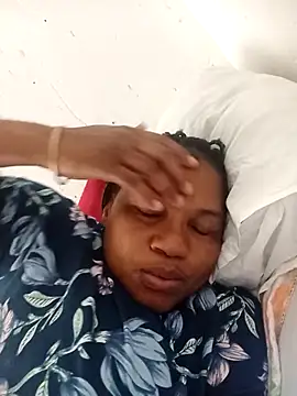 Snapshot of Bustyslave48 chatting on 27, 11, 2025 Bustyslave48 online show from 27, 11, 2025