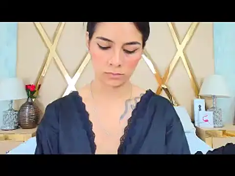 NicoleEsposito online show from 6, 3, 2025