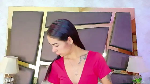 NicoleEsposito online show from 1, 10, 2025