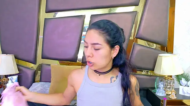 NicoleEsposito online show from 23, 3, 2026