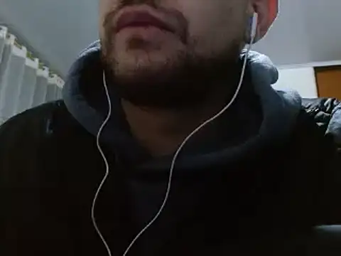 Snapshot of camiloking1720 chatting on 2, 12, 2024 camiloking1720 online show from 2, 12, 2024