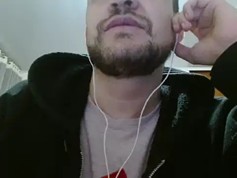 Snapshot of camiloking1720 chatting on 4, 12, 2024 camiloking1720 online show from 4, 12, 2024