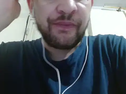 Snapshot of camiloking1720 chatting on 13, 12, 2024 camiloking1720 online show from 13, 12, 2024