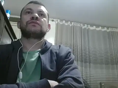 Snapshot of camiloking1720 chatting on 19, 12, 2024 camiloking1720 online show from 19, 12, 2024