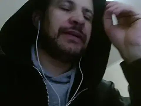 Snapshot of camiloking1720 chatting on 24, 1, 2025 camiloking1720 online show from 24, 1, 2025