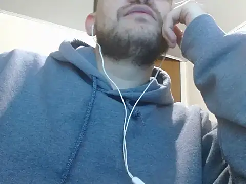Snapshot of camiloking1720 chatting on 27, 9, 2025 camiloking1720 online show from 27, 9, 2025