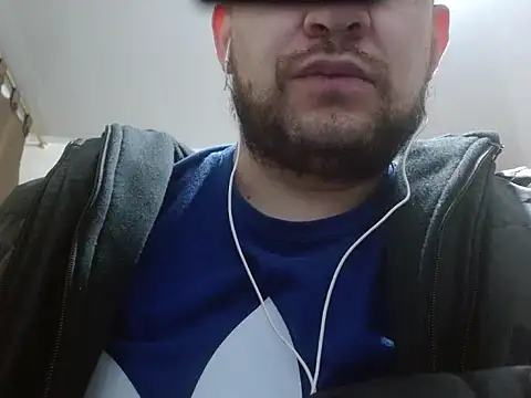 Snapshot of camiloking1720 chatting on 1, 10, 2025 camiloking1720 online show from 1, 10, 2025