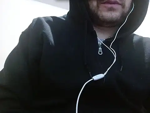 Snapshot of camiloking1720 chatting on 9, 10, 2025 camiloking1720 online show from 9, 10, 2025