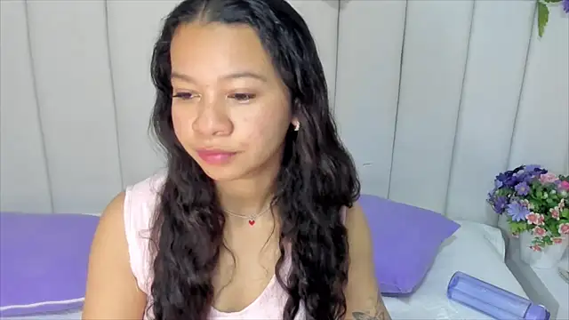 Snapshot of brithany_rousee chatting on 13, 2, 2025 brithany rousee online show from 13, 2, 2025