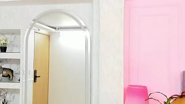 HaileeRoberts online show from 27, 2, 2026