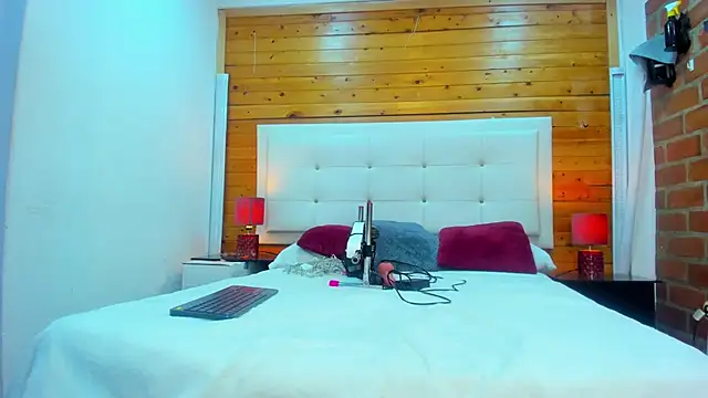 Snapshot of Dulcex69 chatting on 1, 11, 2025 Dulcex69 online show from 1, 11, 2025