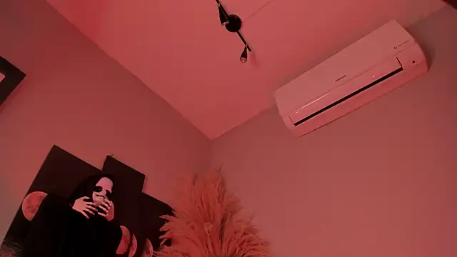 ALICEPOIXXXON online show from 15, 10, 2025