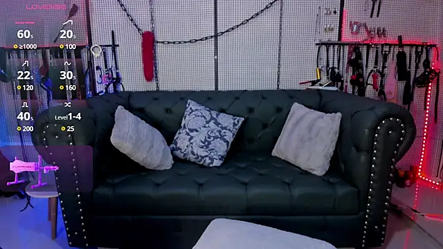 Snapshot of yey_bdsm chatting on 10, 3, 2025 yey bdsm online show from 10, 3, 2025