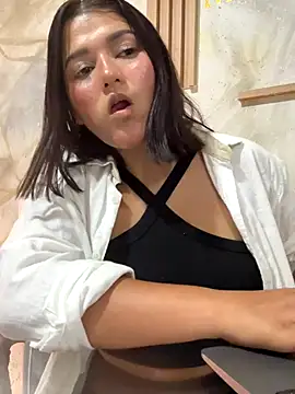 Snapshot of yey_bdsm chatting on 9, 10, 2025 yey bdsm online show from 9, 10, 2025