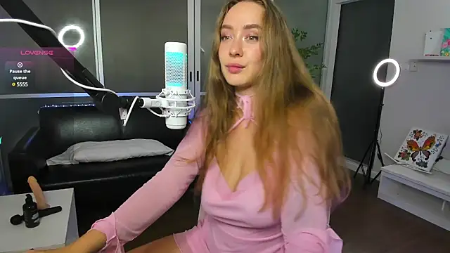 Snapshot of AngelPaull chatting on 14, 12, 2024 AngelPaull online show from 14, 12, 2024