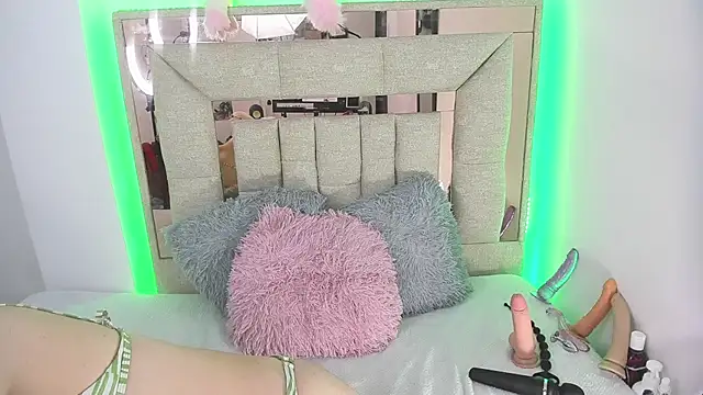 Snapshot of melody_bonnet chatting on 18, 3, 2025 melody bonnet online show from 18, 3, 2025