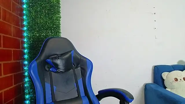 Demitryo online show from 3, 4, 2026