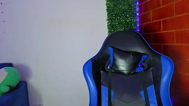 Demitryo online show from 18, 4, 2026