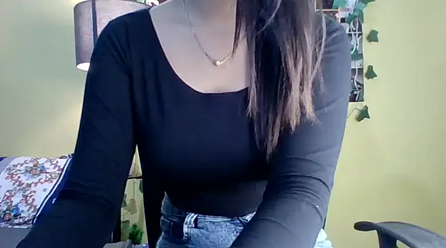 Nicole-wallace online show from 17, 1, 2025