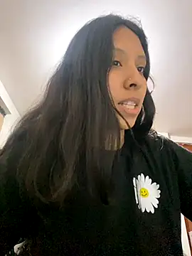 Snapshot of melody2429 chatting on 1, 12, 2025 melody2429 online show from 1, 12, 2025