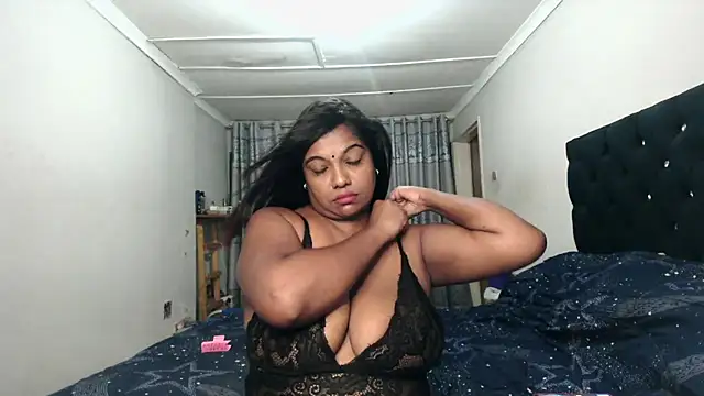 Indianmayaxoxo online show from 8, 3, 2025