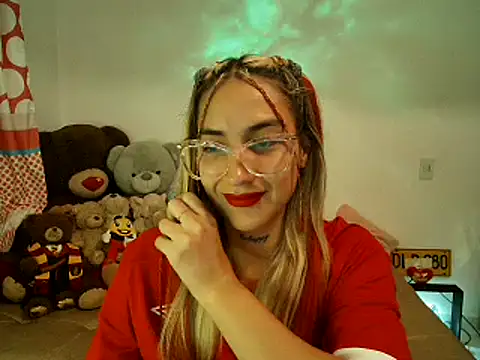 Snapshot of mandy_berrys chatting on 13, 2, 2025 mandy berrys online show from 13, 2, 2025