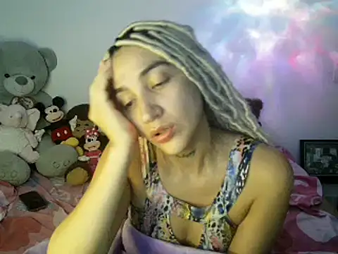 Snapshot of mandy_berrys chatting on 12, 10, 2025 mandy berrys online show from 12, 10, 2025