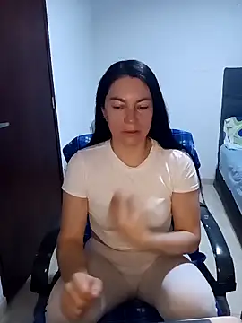 renata hot1 online show from 18, 2, 2025