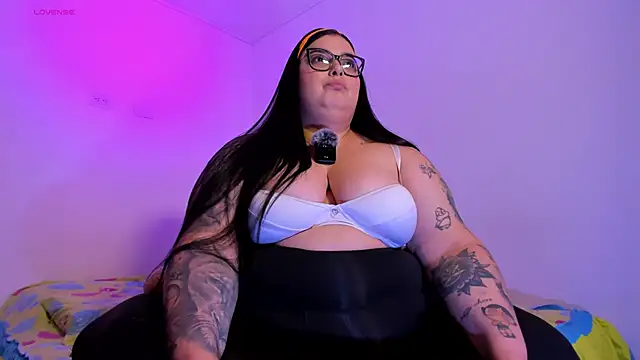 Snapshot of Apriilpeach_ chatting on 2, 11, 2025 Apriilpeach online show from 2, 11, 2025