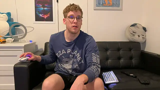 BlueEyedTallGuy94 online show from 29, 12, 2024