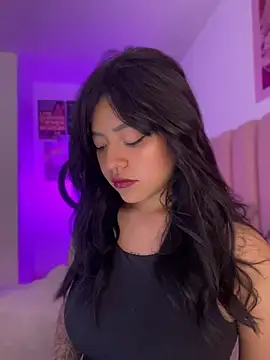 Ashley Chriss online show from 1, 7, 2026